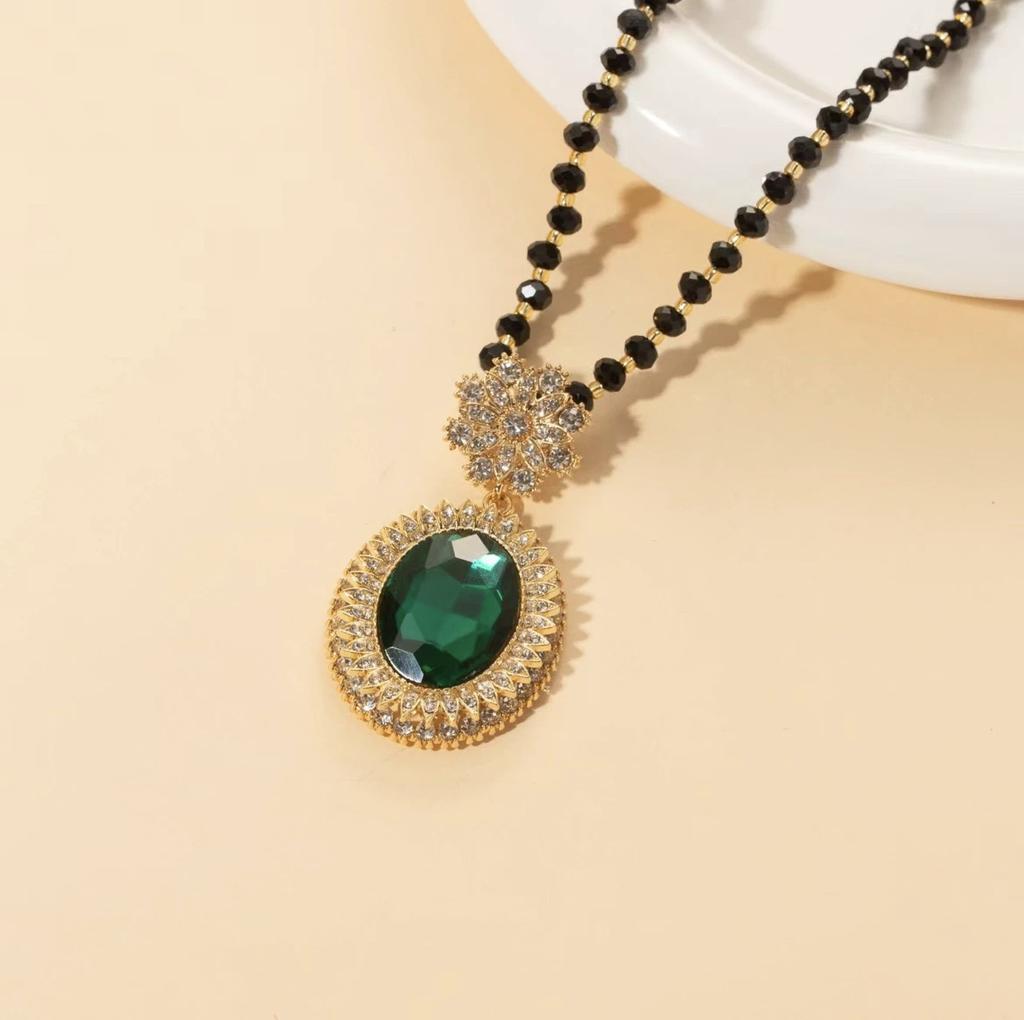 Sweater Chain Long Autumn and Winter Necklace Women's Simple High-end Clothes Accessories Retro Crystal Geometric Modeling Retro Style