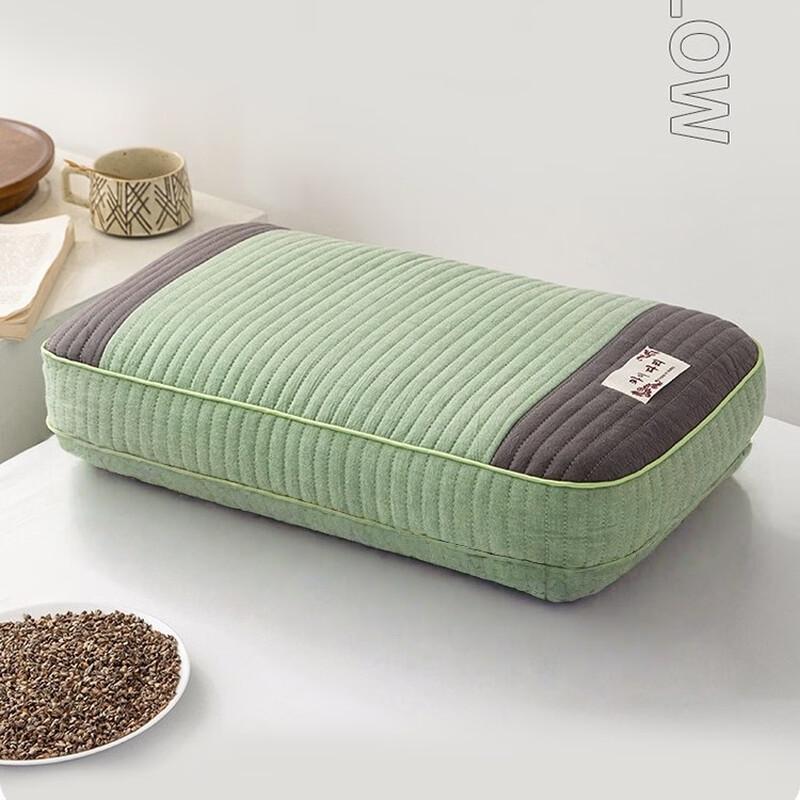 

Подушка-наволочка из гречневой лузги