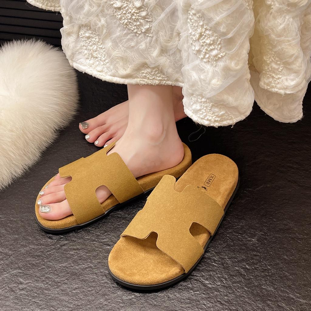 French Gentle Lazy One-pedal Casual Cool Slippers Women's Autumn 2025 New Fashionable Versatile Soft-soled Slippers