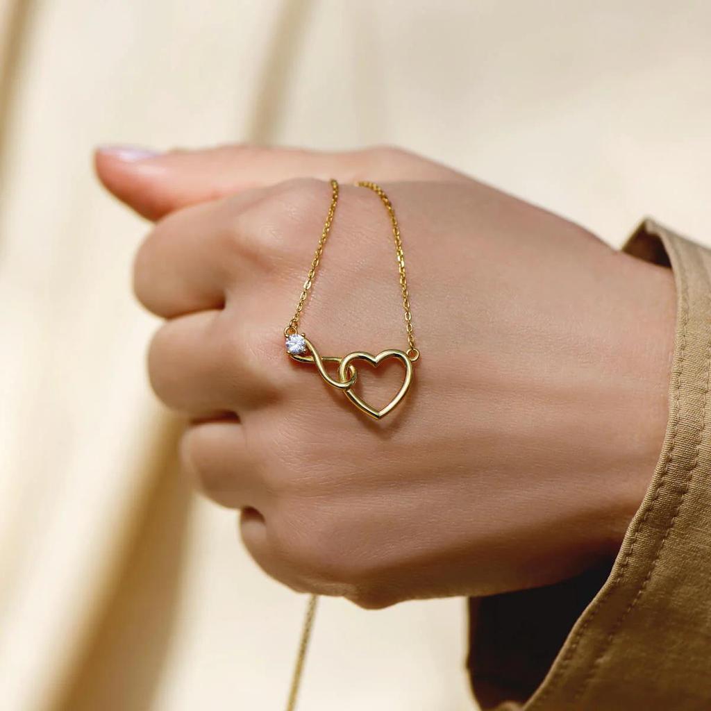 Elegant Women’s S925 Sterling Silver Infinity Heart Lucky 8 Necklace - Light Luxury European & American Style Clavicle Chain.