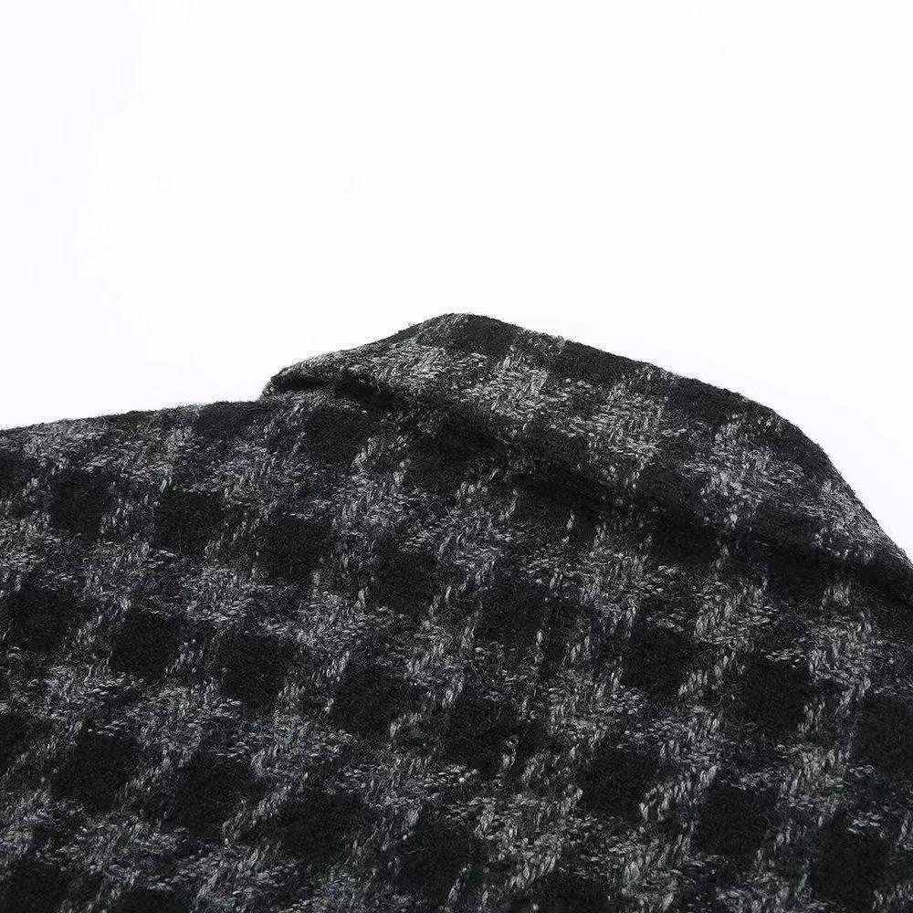 2025 Autumn/Winter Plus Size Women's Plaid Wool Coat - Loose Slim Fit, Mid-Length, Thickened