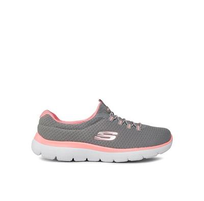 Summits Sneakers