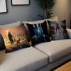Kissenbezug „The M-Mandalorian“ – Geschenkidee: Kissenbezug für Schlafzimmer, Sofa, Sessel oder als Dekoration.