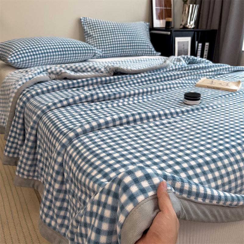 Single Piece Thickened Velvet Flannel Bed Sheet - Warm Autumn/Winter Coral Fleece Duvet Cover & Blanket