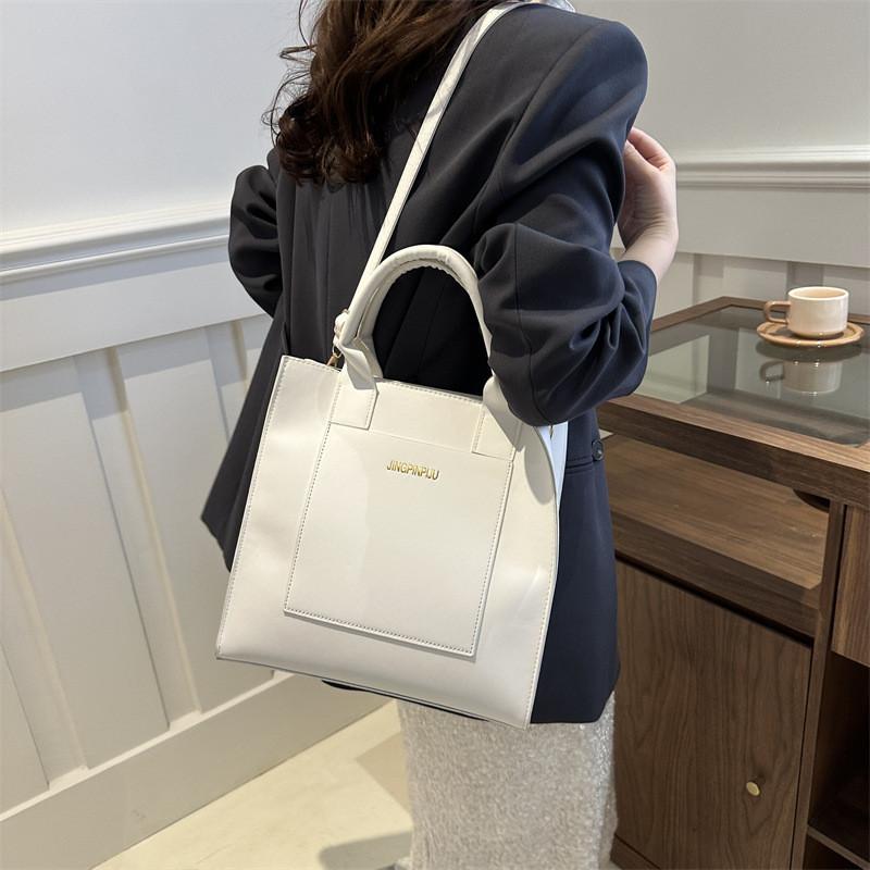 Stylish Large Capacity Casual 2024 New Simple Solid Color Tote Bag For Work And Everyday Use