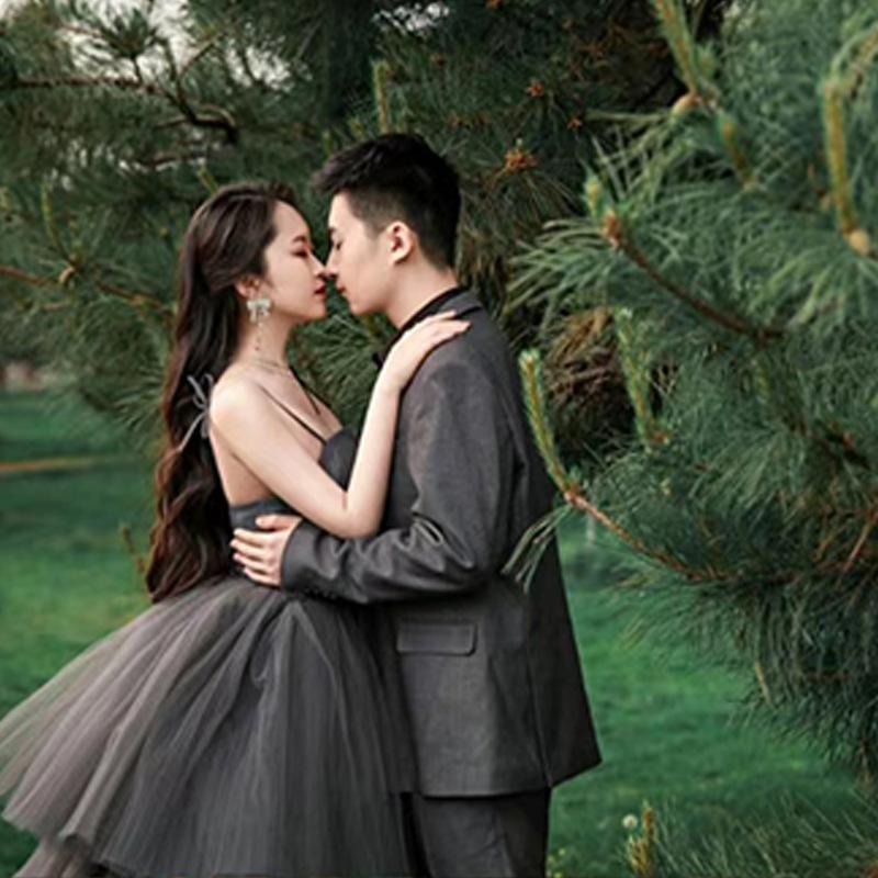 Bröllopspar Fråga Klädfärg Klänning Mori Grå Elegant Bröllopsklänning Lång Släpklänning