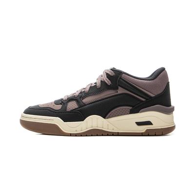 Încălțăminte pentru femei – Adidaşi