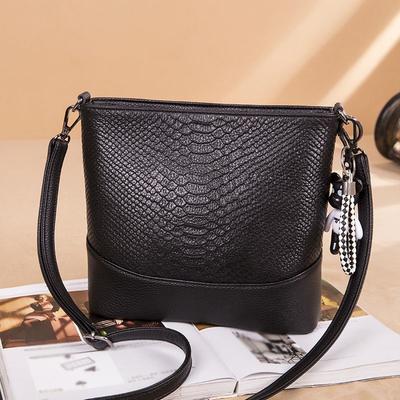 Lychee Pattern PU Leather Shoulder Bag Large-capacity 2025 New Crocodile Pattern Joker Crossbody Bag Soft Leather Female Bucket Bag