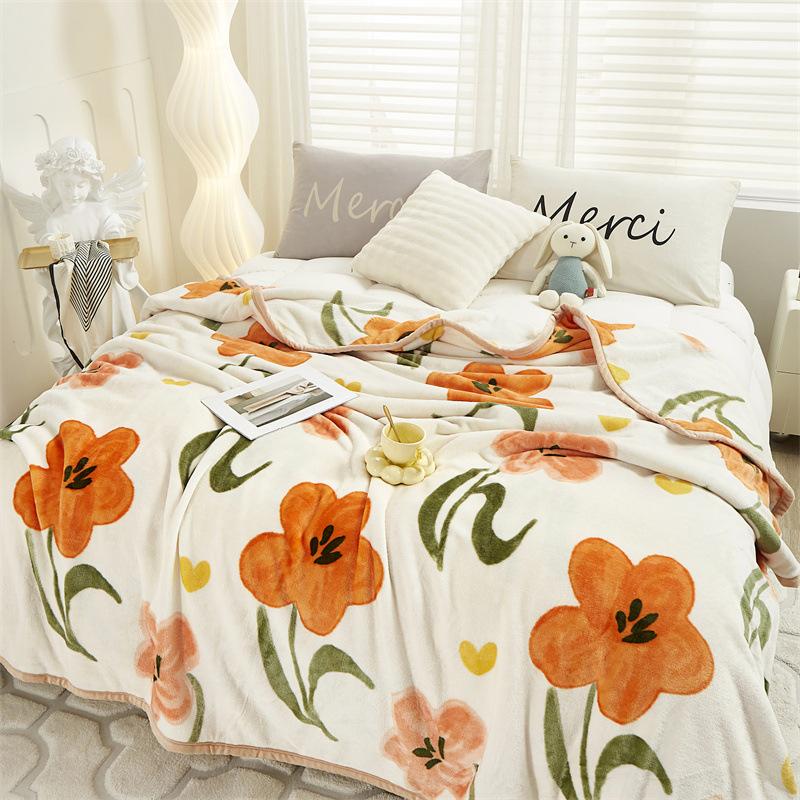 Thicken and Warm Plush Blanket Napping Flannel Blankets Active Printing and Dyeing Thin Quilt Floral Style Warm Bedspreads Large Size Bedclothes