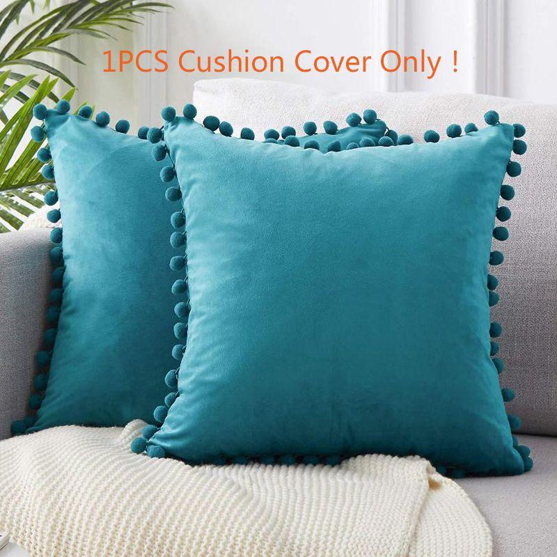 Luxurious 45x45cm Pom-poms Cushion Cover In Soft Velvet For Elegant Home Dcor