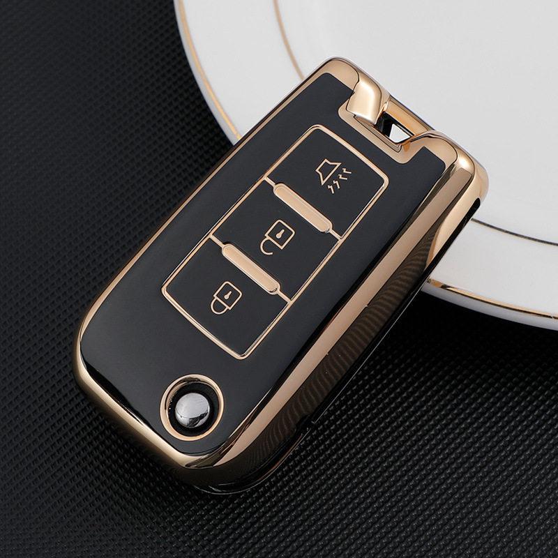 Gold-Edged TPU Key Case for Dongfeng Venucia D60/T70/M50V - Soft Rubber, 3-Button Protection for Men & Women