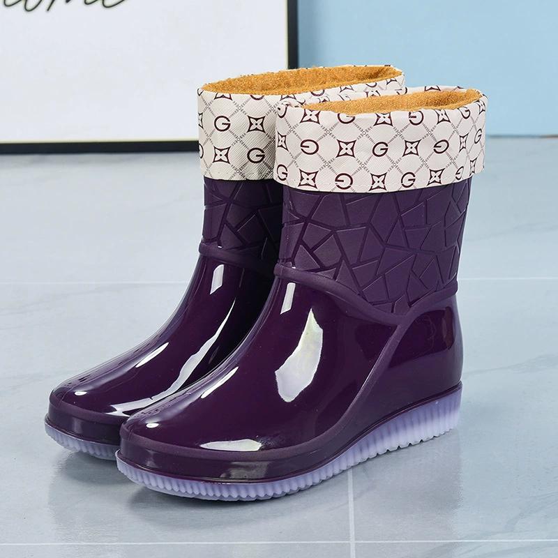 Gelee Anti-Rutsch Dicke Regenstiefel für Damen Im Sommer, Tragen von Verschleißfesten Regenstiefeln mit Kurzen Ärmeln und Modischen Wasserdichten Überschuhen