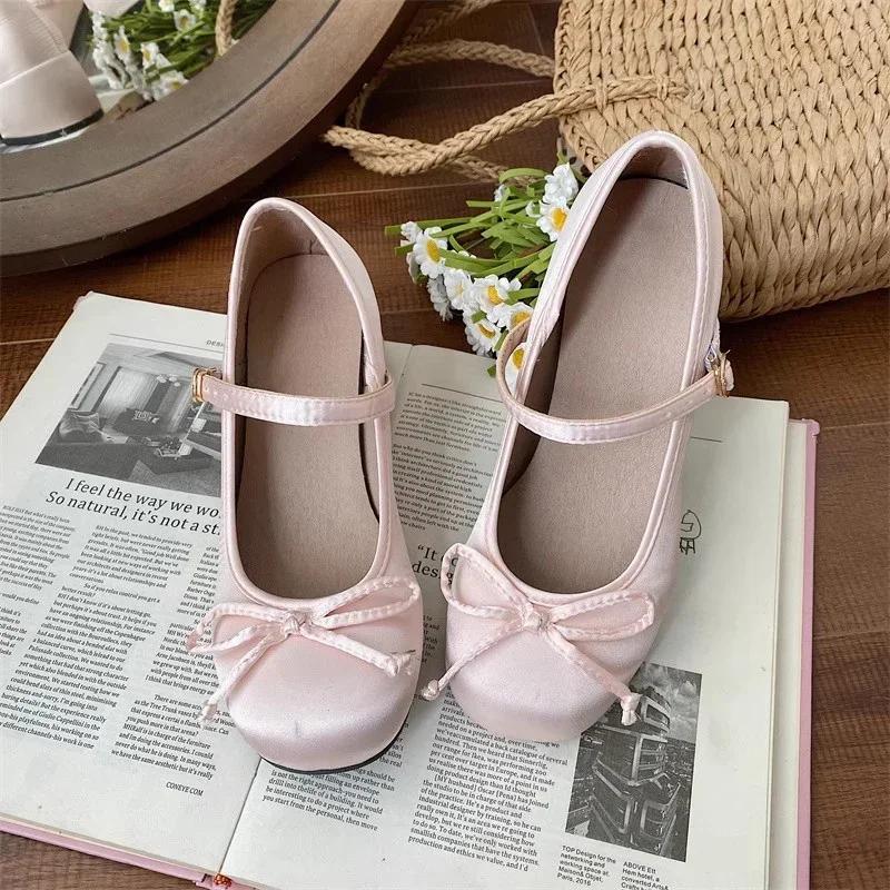 Fashion 2025 Spring Women Shoes Cute Sweet Bowknot Mary Janes for Women Vintage Silk Med Heels  Pumps Ladies Banquet Wedding Single Shoe