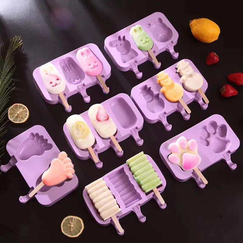 Silicone Ice Cream Mold with Lid and Sticks Cartoon Rabbit/Pig/Snowman DIY Homemade Ice Lolly Mold Cute Image Popsicles Molds
