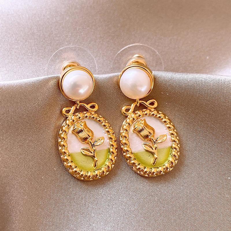 Monet garden oil painting style love flower pearl earrings fashion temperament stud earrings French sweet small fresh earrings