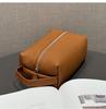 Fashion Women's Leather Makeup Bag Portable Cosmetic Pouch with Zipper Closure