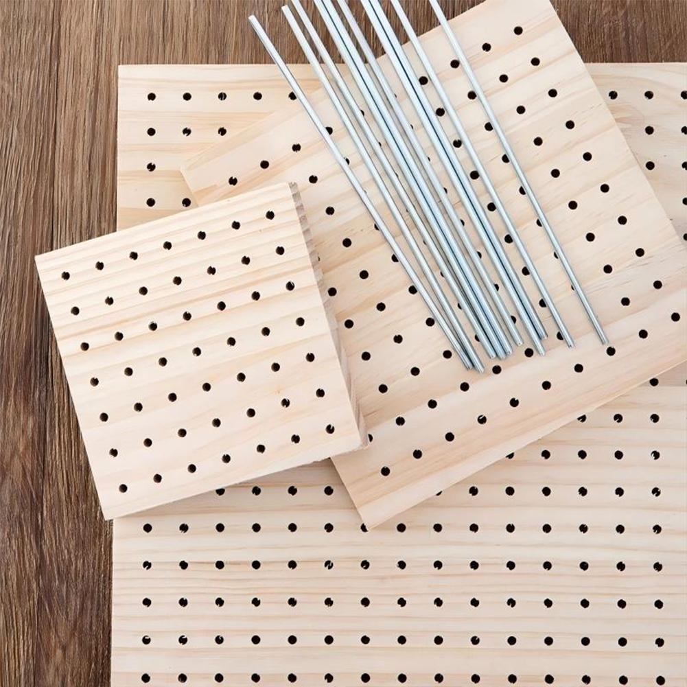 Wiederverwendbare quadratische Holz-Häkel-Blockierplatte Handwerk Strick-Blockiermatte DIY Häkelpuppen-Positionierungs-Garnloch-Platte Haken