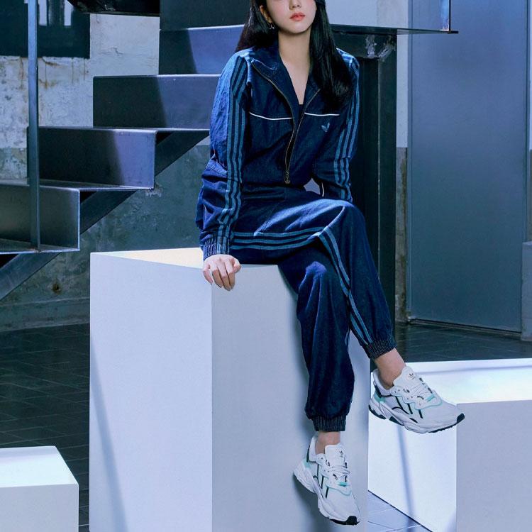 adidas Pantaloni della tuta in maglia Originals da donna Indaco GM5376