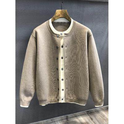 Ζεστά ρούχα – Ανδρικές ζακέτες