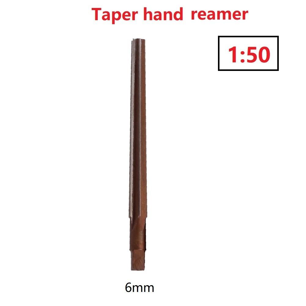 

Ручная развертка с коническим хвостовиком из легированной стали HSS 1:50 конических градусов