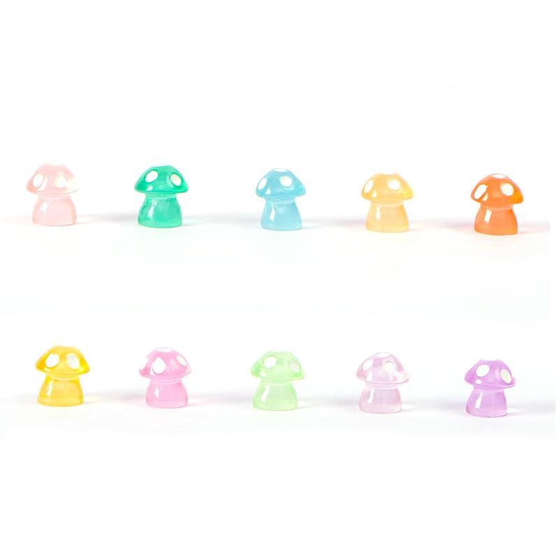 Glow-in-the-dark Small Mushroom Resin Ornaments Micro Landscape Gardening Diy Material Accessories Desktop Cute Luminous Ornaments