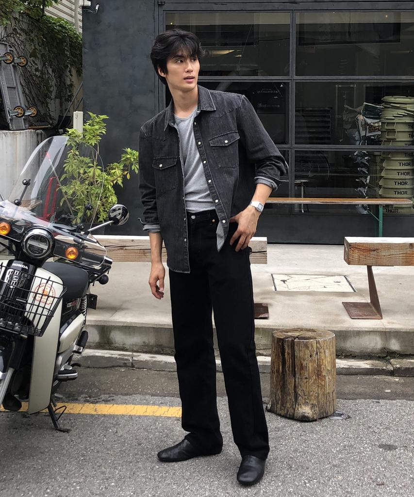 THEY Western Denim Shirt_Black