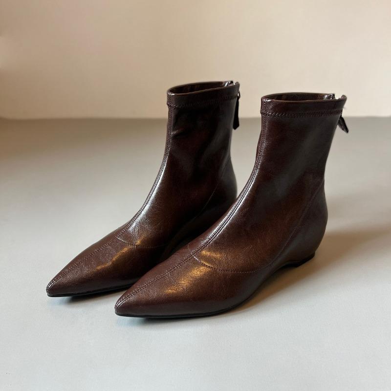 Retro Pointed-toe Insole Height-increasing Women's Shoes and Versatile Ankle Boots