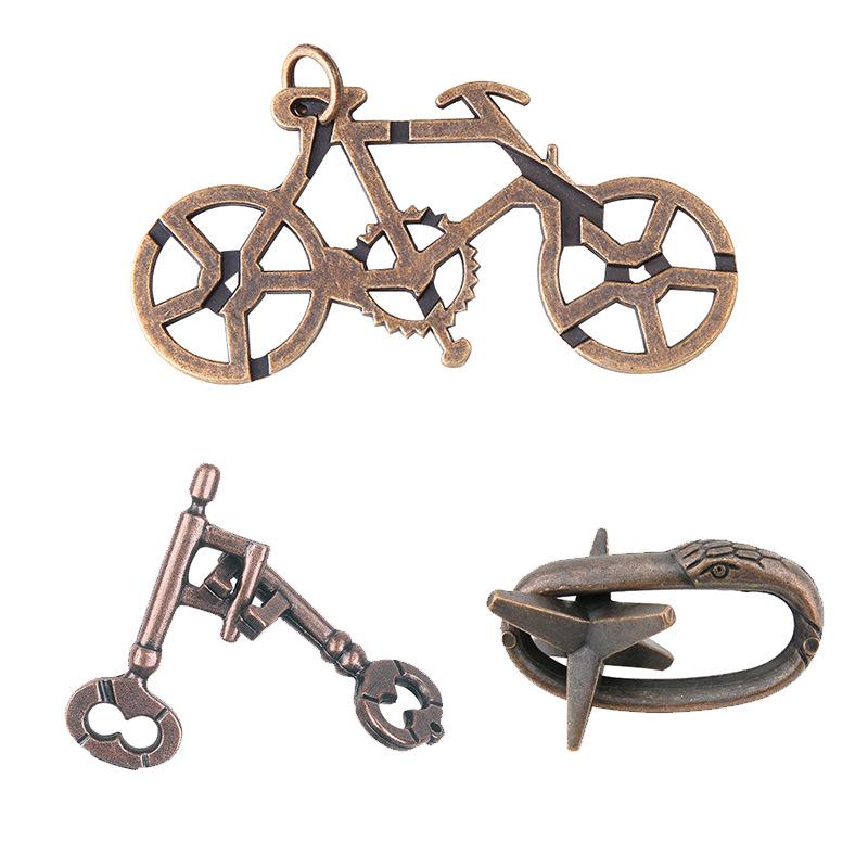 

Zinc Alloy Nine-Ring Disentanglement Puzzle Set - Kongming Lock Magic Gold