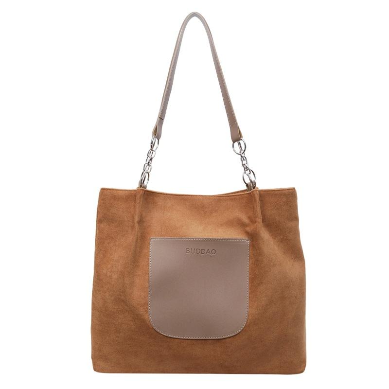 

Повседневная сумка-тоут большой вместимости для поездок на работу, женская 2025, новая, модная и простая студенческая сумка через плечо для занятий коричневый