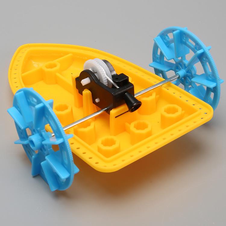 Wissenschaft und Technologie Kleine Produktion Handgefertigtes DIY-Kabelpaddel-Dampfschiff Junge Studenten Spaß Wissenschaftsunterricht Spielzeug Zusammengebautes Materialpaket