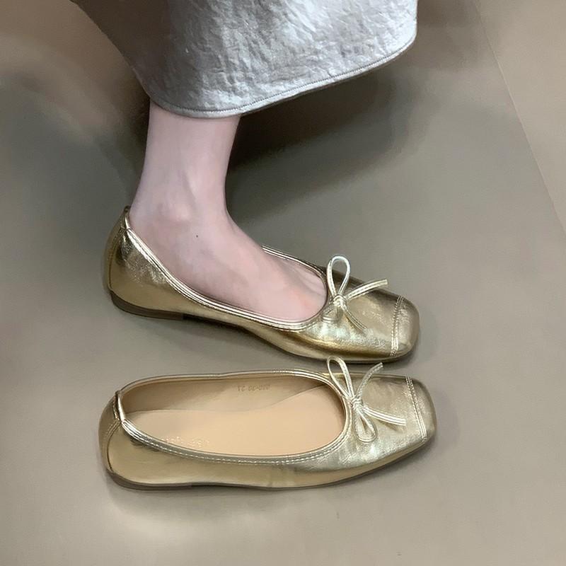 French retro silver bow light mouth versatile single shoes women's spring 2025 new flat bottom square head beanie shoes
