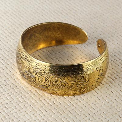 Yousheng Elephant Cuff Bracelet Vintage Tibetan Elephant/Flower Carved Open Bangle Ethnic Bronze Wide Bracelet for Women