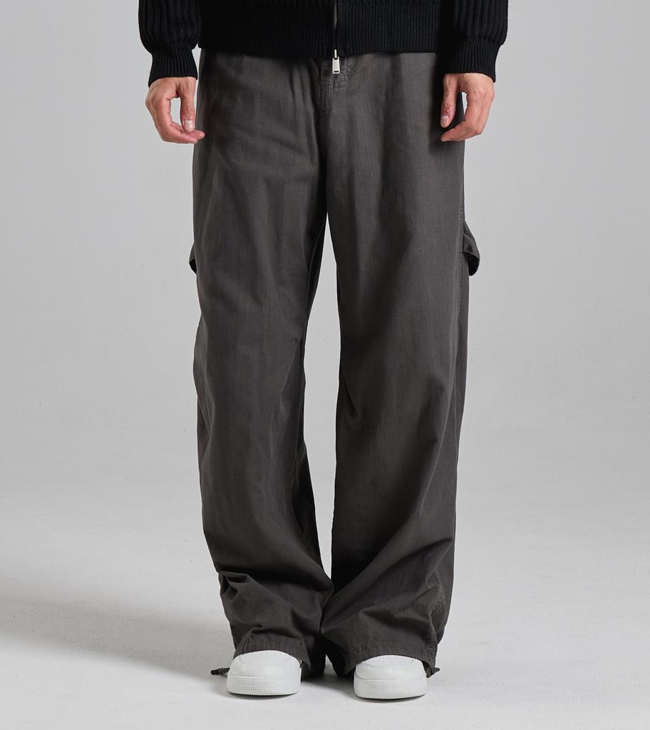 Beoteunseoul Multi-Pocket Wide Strap Cotton Pants (Dark Gray)