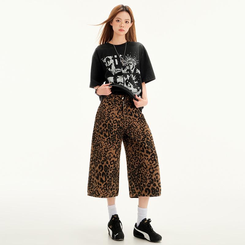 

Women s High-Waist Leopard Print Jeans Shorts - Spring/Summer 2025 Collection Extra Large