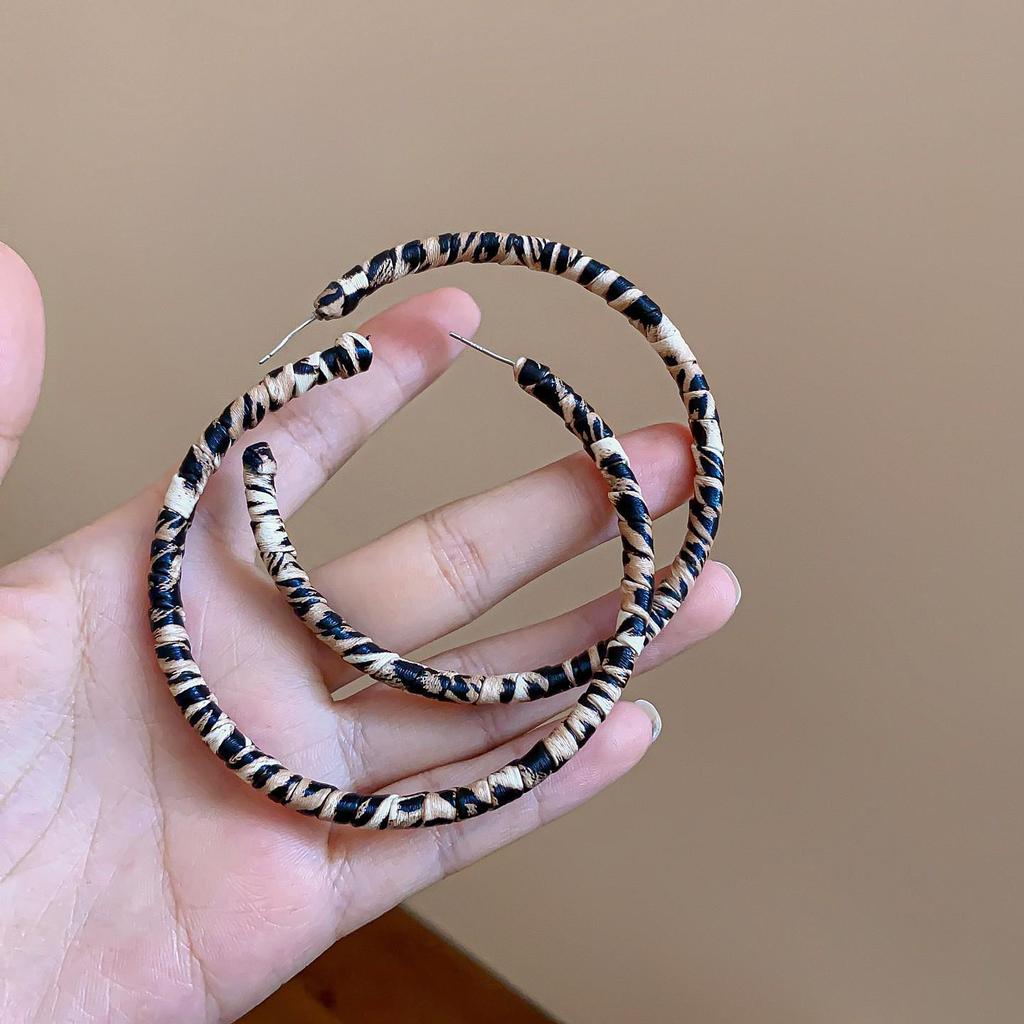 Silbernadel Leopard Harz Geo Runde Ohrringe, Retro Myer Stil, Nischen Design für Frauen