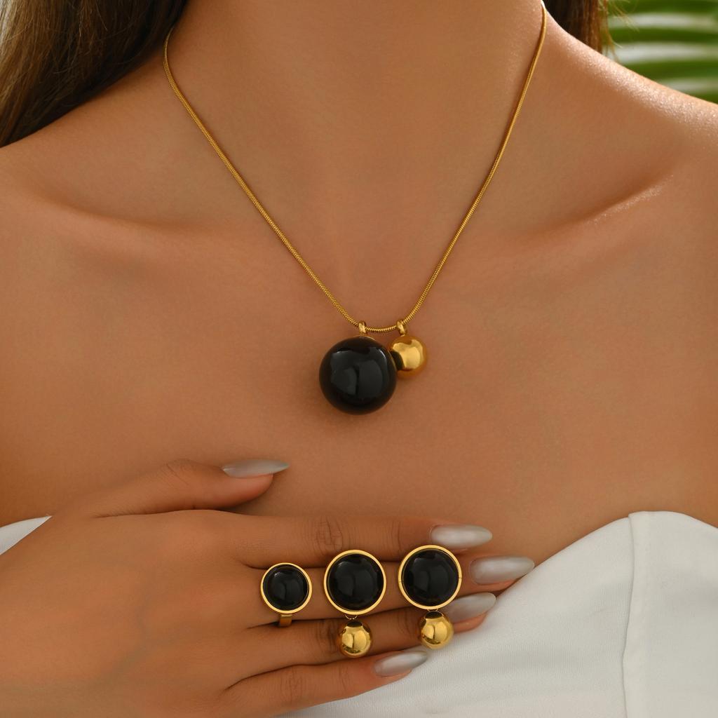 Fashion Ladies Necklace Earrings Jewelry Set Geometric Set Jewelry Design Open Ring Clavicle Chain