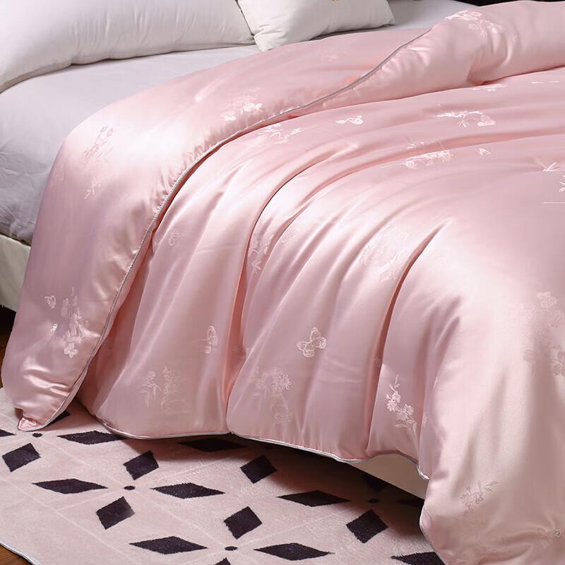 

Royal Bedroom Premium Fiber Comforter