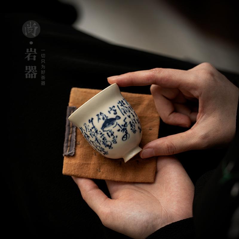Soda glazed gourd teacup large master cup creative blue and white can be raised, tea tasting cup drinking tea single cup small tea bowl