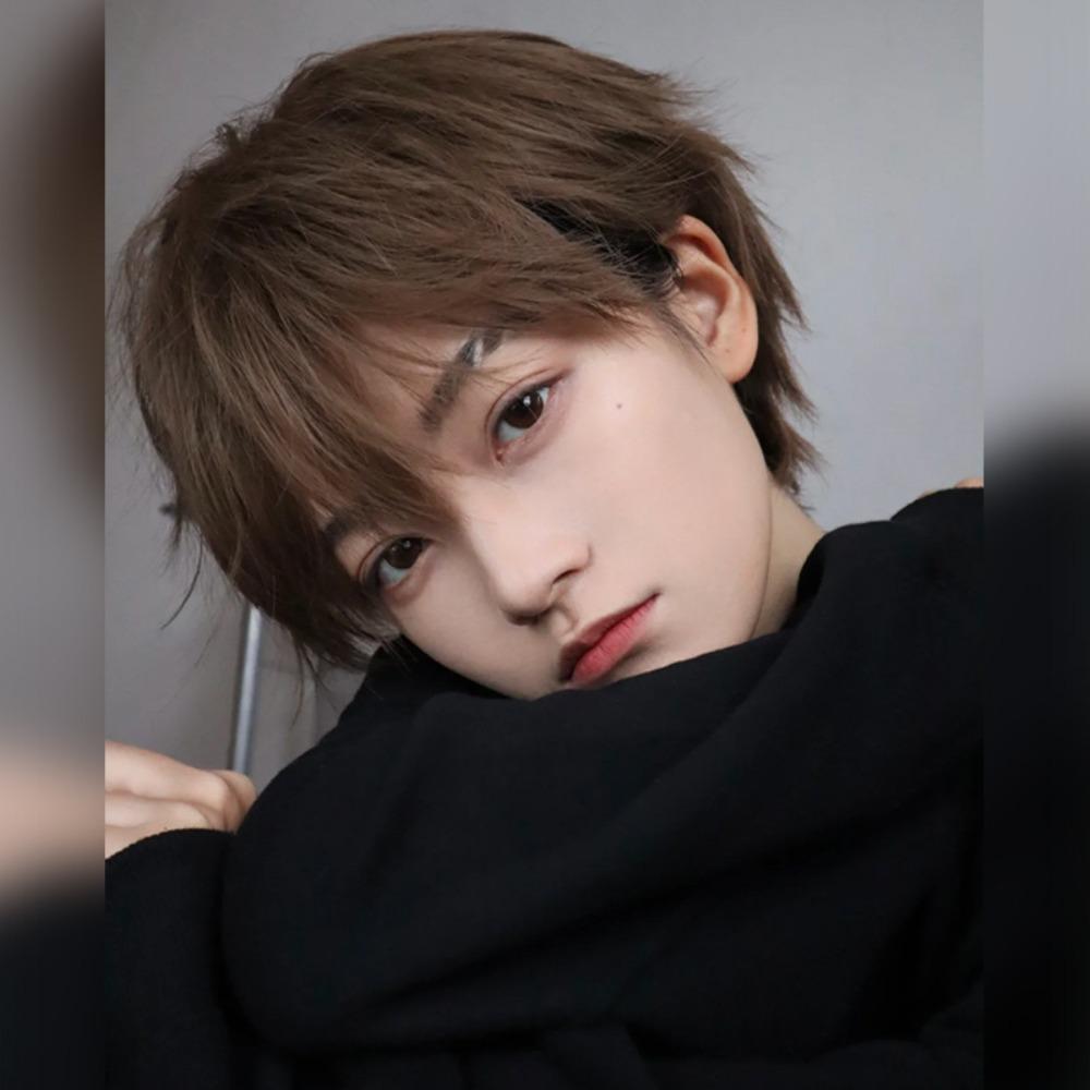 Synthetic Hair Short Straight Wig Heat Resistant Male Cosplay Wig Handsome Anime Men Wigs Party