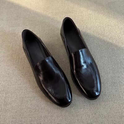 Pantofi Retro Minimaliști cu Platformă și Vârf Rotund din Piele, Pantofi Single pentru Femei