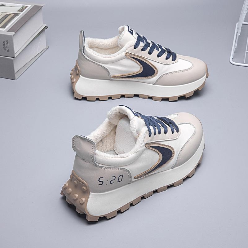 Winter velvet thick-soled heightening Forrest Gump shoes students is versatile running sports casual shoes