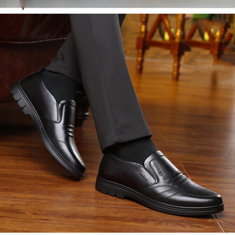 Pantofi din piele pentru bărbați Mocasini Pantofi casual Pantofi anti-alunecare Pantofi de îmbrăcăminte pentru bărbați Pantofi ușoare respirabili Încălțăminte confortabilă de vară