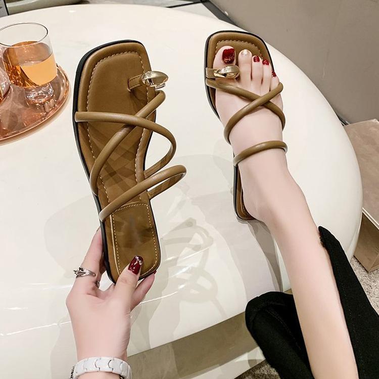 Fashion Stylish Women's Cross Strap Slide Sandals Comfortable Lightweight Toe Loop Beach Shoes with Casual Solid Color Design for Summer
