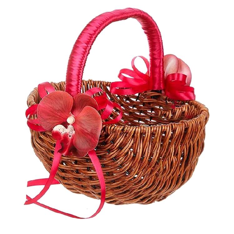Fashionable Small Wicker Flower Girl Baskets with Pearls Detailing and Ribbon for Wedding Decoration and Candy Storage
