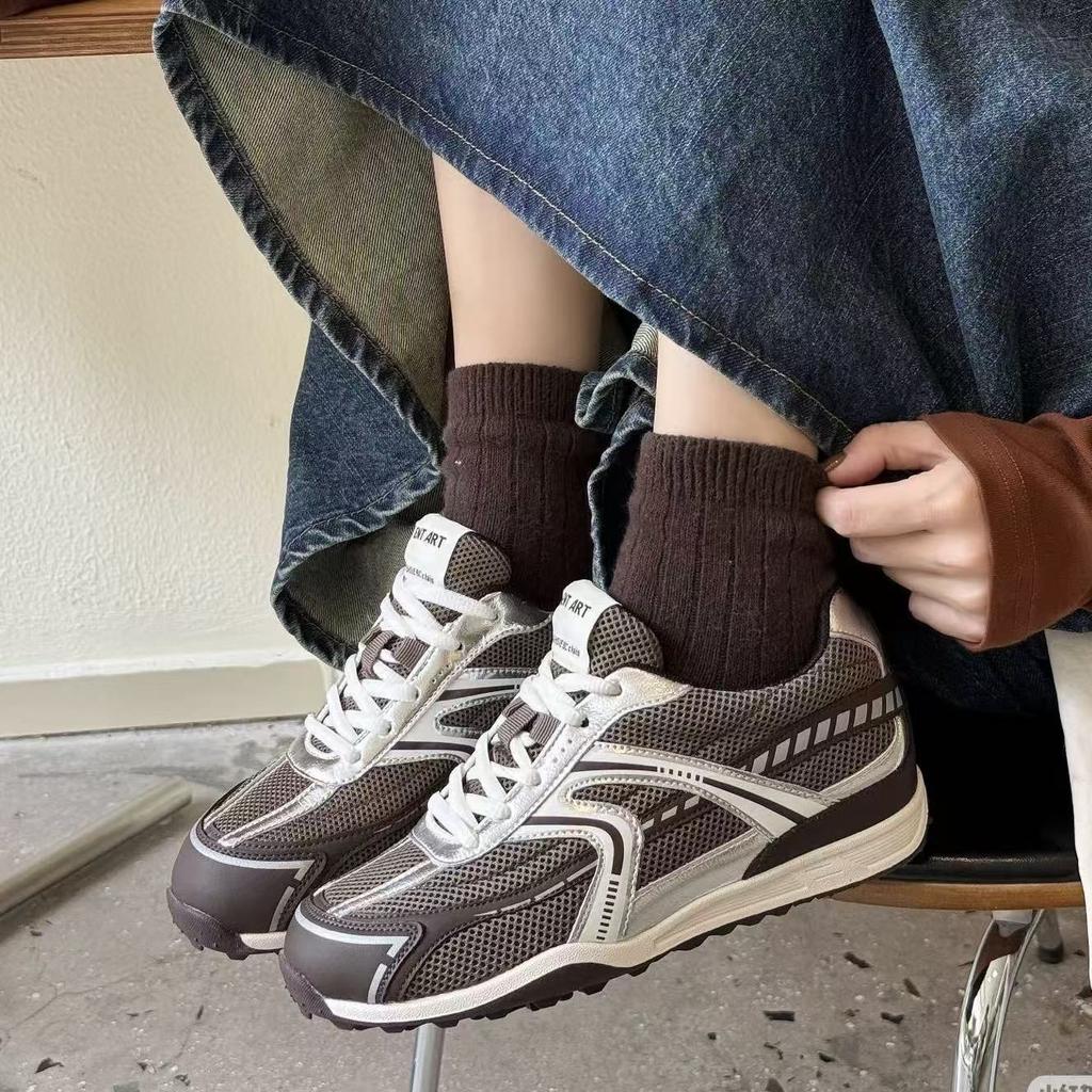 2025 autumn new invisible inner height increase 5CM thick-soled lace-up women's board shoes versatile casual sports shoes German training shoes