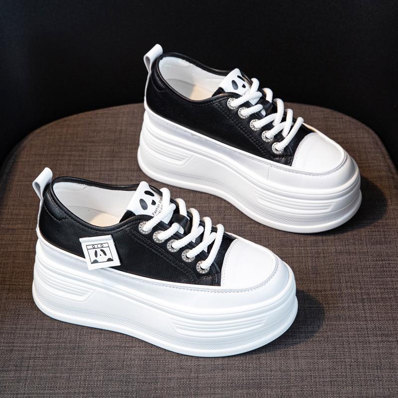 

Leather little white shoes women s new platform muffin shoes single shoes versatile small sports and leisure shoes 39 чорний