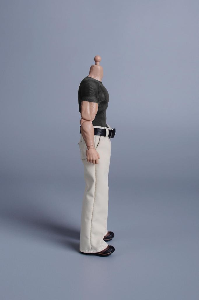 112 scale action figure costume for both male and female figures. Tight short-sleeved T-shirt, muscular build, short-sleeved T-shirt and pants (body,