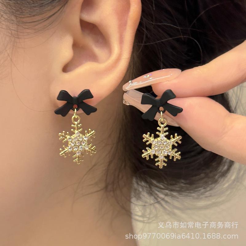 

Простые супер феерические милые цветочные серьги-гвоздики с маленьким темпераментом и высоким дизайном