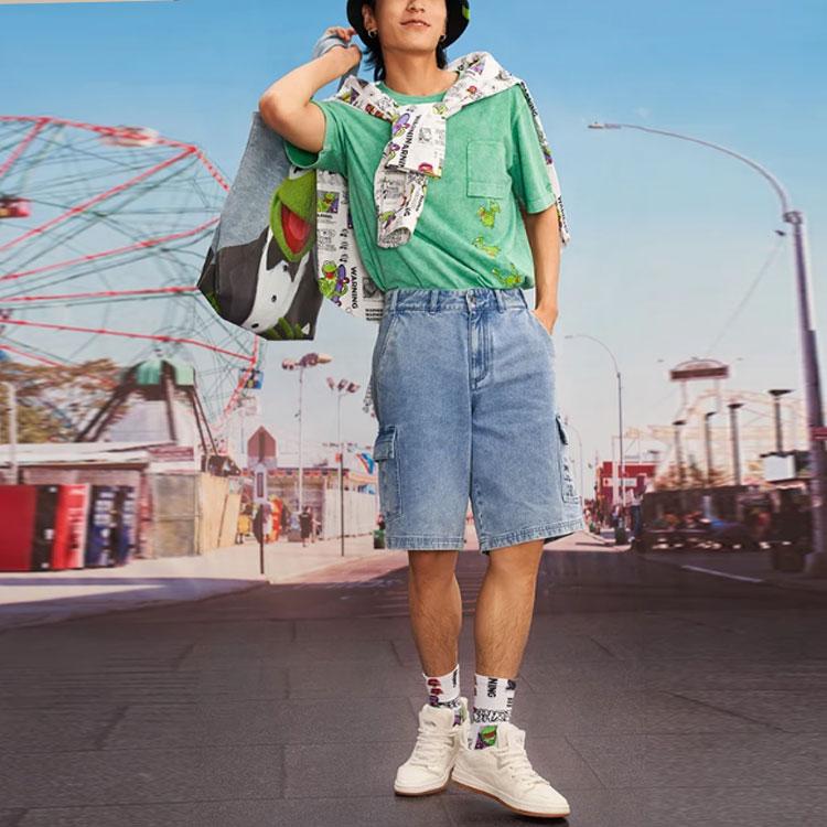 Li-Ning X Disney Muppets Collection Loose Casual Round Neck Printed Short Sleeve T-Shirt Men Tops Green AHSR839-2