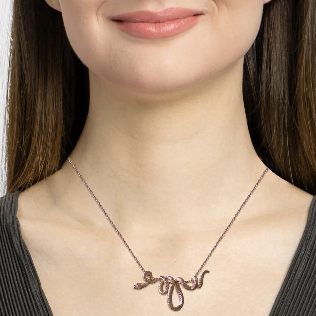 Elegant Adjustable Serpent Necklace Unique Snake Figure Necklace with Adjustable Length for Daily Wear Dates Parties